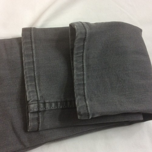 Levis Jeans Skinny Fit Size 5 5M Distressed Gray Ships Free - Picture 10 of 10