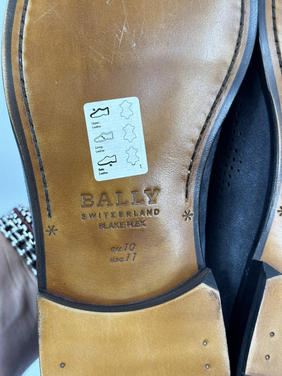 Bally Wirdon Smoke Gray Blake Flex Perforated Suede Loafers  display picture 3
