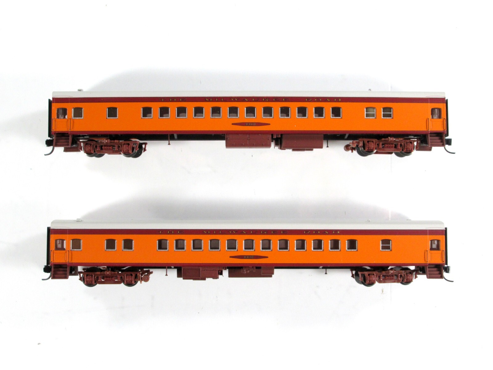 N Scale MILWAUKEE ROAD 1935 HIAWATHA Passenger 2Car Set 4401, 4437
