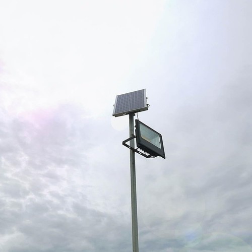Clicled Faro LED 100W Con Pannello Solare Indicatore Carica Luce Fredda - Foto 3 di 6