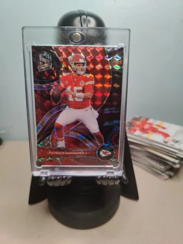 2022 Panini Spectra - Patrick Mahomes II #56 Interstellar Prizm /60