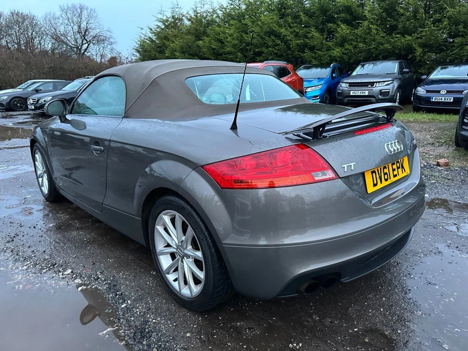 2011 AUDI TT 1.8 TFSI SPORT ROADSTER 2DR MANUAL NON RUNNER / SPARES OR REPAIR - Image 4 of 4