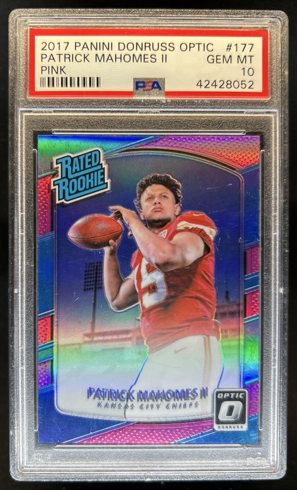 2017 Panini Donruss Optic Patrick Mahomes II Pink RC Rated Rookie #177 PSA 10