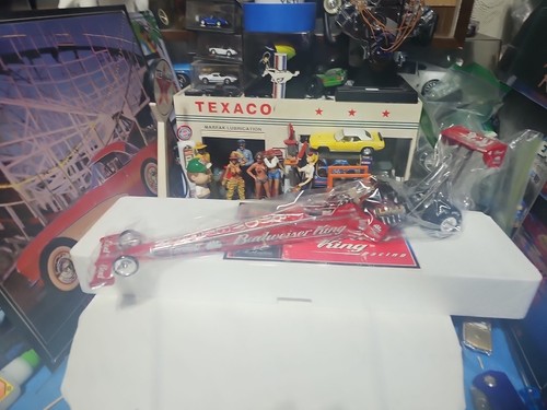 VINTAGE “50 YEARS” KENNY BERNSTEIN Budweiser King Top Fuel DRAGSTER 1 of 2500 - Picture 14 of 20