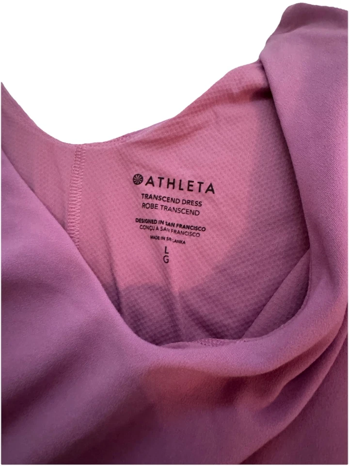Vestido de tenis grande para mujer Athletica Transcend sujetador incorporado pantalones cortos nunca usados Foto 3 de 3