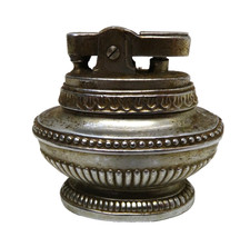 VINTAGE RONSON JAPANSILVER PLATE ORNATE CLASSICAL QUEEN ANNE TABLE LIGHTER