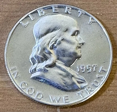 1957 Franklin Half Dollar (Nice Bell Lines) 90% Silver Uncirculated