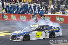 CHASE ELLIOTT 2020 PHOENIX SEASON FINALE WIN RACED VERSION NAPA 1/24 ACTION