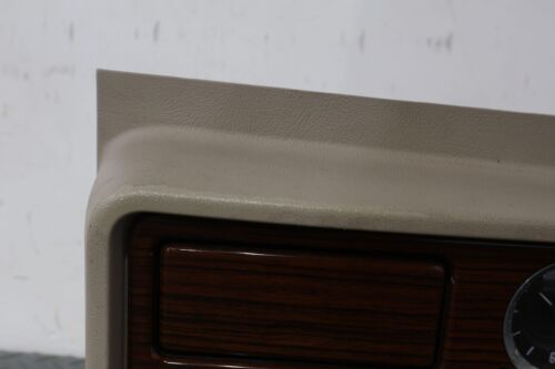02-06 Consola Cadillac Escalade Borde Madera con Reloj Analógico (Probado) Fabricante de Equipo Original - Imagen 9 de 21