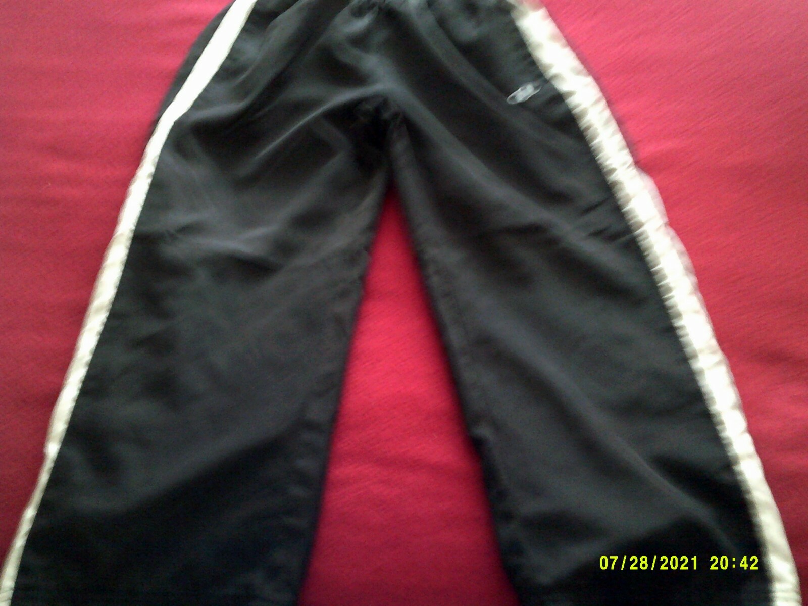 Picture 1 of 2