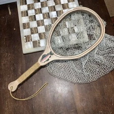 VTG 24in Wooden Fishing Net Hand Carved &Panted Bass Wall Hanging Decor Nautical