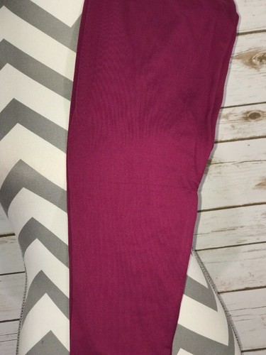 OS LuLaRoe One Size Leggings Solid Red Wine NWT 025 - Picture 2 of 3