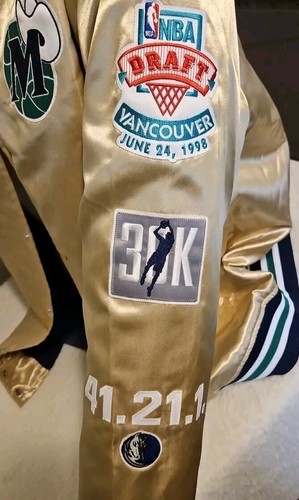 Dirk Nowitzki Gold Jacket 2XL Satin Mitchell & Ness Dallas Mavericks - Picture 5 of 10