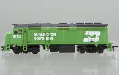 Vintage Pemco 3301 HO Burlington Northern BN 1513 F-40 Diesel Locomotive Works