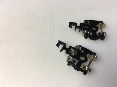 Pair of  Trucks Mixed Brands Metal Axle and Wheel Rapido Coupler N Scale Trains