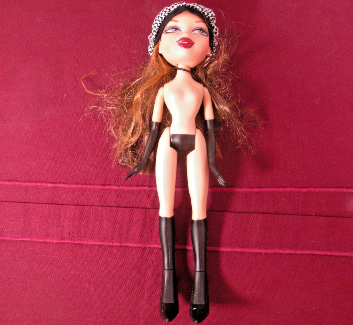 Bratz Ooh La La Dana Doll 2001 MGA Vtg Brunette Highlight with
