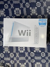 Working Nintendo Wii CIB Comes with 2 Controllers and Nunchuck NO GAME