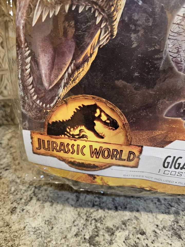 New Jurassic World Dinosaur Giganotosaurus Inflatable Costume Adult Sz Halloween - Image 4 of 4