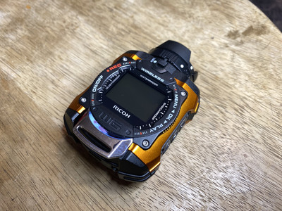 RICOH Waterproof Action Camera WG-M1 Orange WG-M1 OR Tested Working NO CHARGER