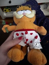 Vintage 7  Garfield With Heart Boxers Holding A Rose Plush 1981 Red Hot Lover