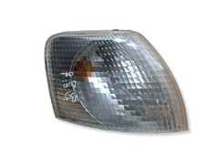VW PASSAT B5 3B2 Blinker vorne links 3B0953050C 1.90 Diesel 85kw 1999 35237756