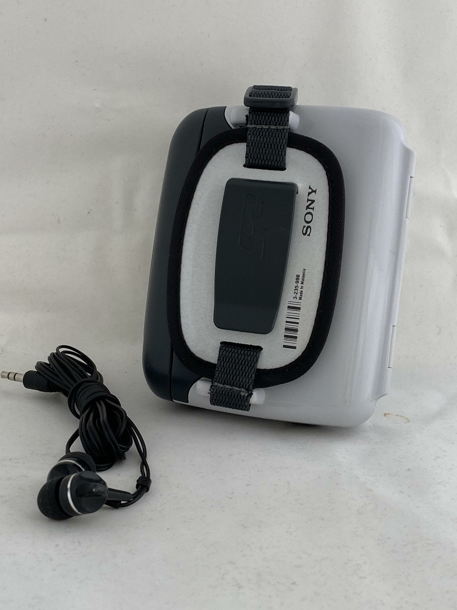 Sony S2 Sports Walkman Cassette Player FM/AM/Weather Radio Grade A