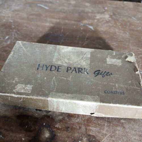 Vintage Hyde Park Monogram Letter "S" Set of 8 Circle Coasters in Original Box - Picture 7 of 8