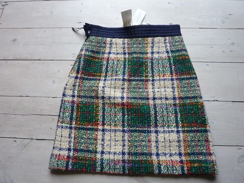 TORY BURCH TARTAN TWEED SKIRT SIZE 4