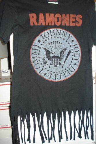 1991 Ramones Live Tour, 2 Sided, Vintage Graphic 100% Cotton 1991 Ramones Live Tour, 2 Sided, Vintage Graphic 100% Cotton