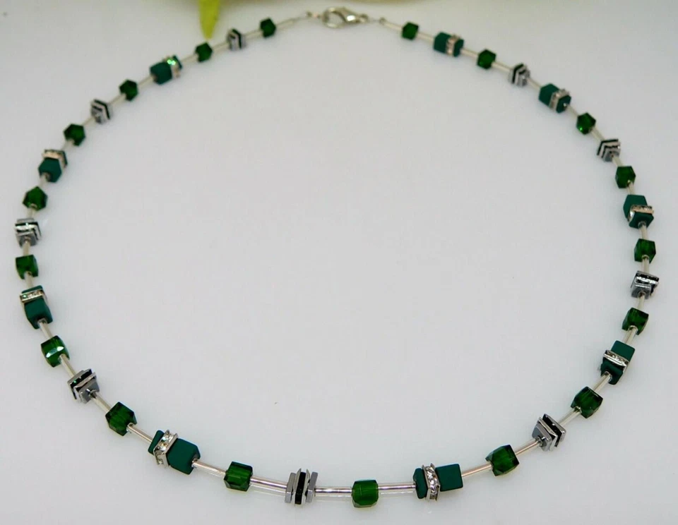 Halskette Würfel Hämatit Quadrat Glas Cube Strass Emeral dunkelgrün smaragd 519d - Bild 4 von 4