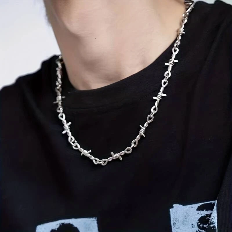 Collana Uomo Con Pendente A Punta Di Freccia In Acciaio Inossidabile | Cupimatch, Catena 55 Cm, Stile Punk E Motociclista, Idea Regalo In Sacchetto Di Velluto - 2