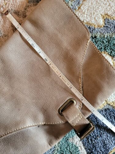 Steven by Steve Madden Iconn Size 7.5 Wedge Heel Knee High Boots Taupe Tan Flaw - Picture 11 of 12