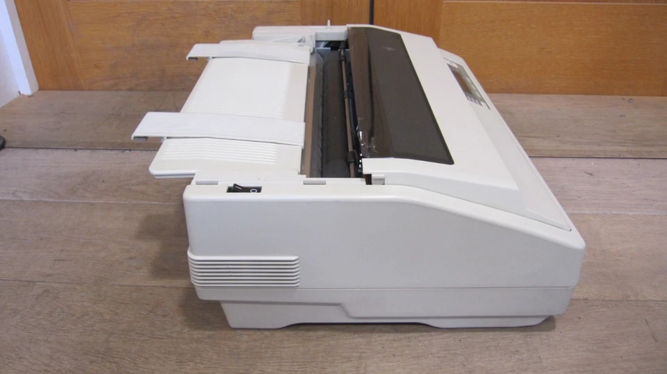 FUJITSU DL4400 PARALLEL SERIAL 9 PIN DOT MATRIX IMPACT PRINTER -   £195 + VAT - Image 4 of 4