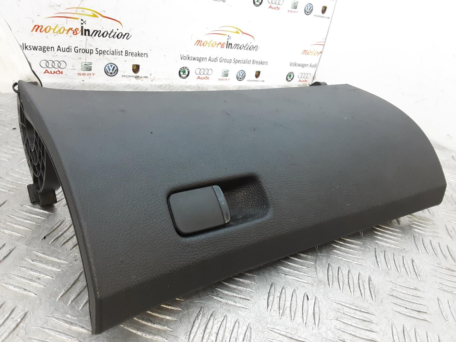 SKODA FABIA 2010 Mk2 (5J) Lower Glove Box Lid 5J2857121 eBay