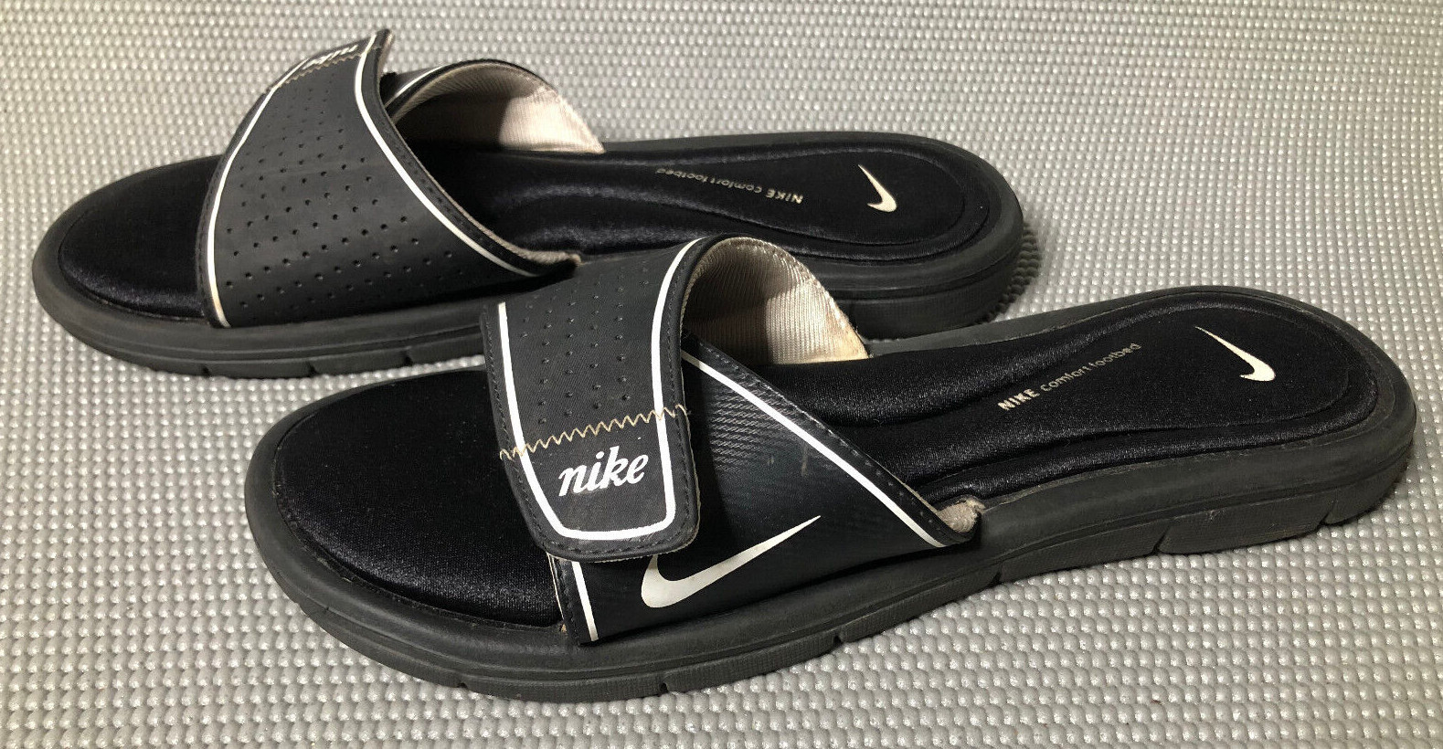 Nike Womens Black Adjustable Slides 