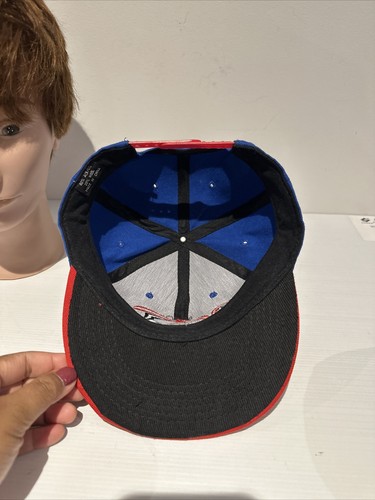 Classic Superman Hat Snapback Hat one Size 80% Acrylic 20% Wool Blue Red - Picture 7 of 8