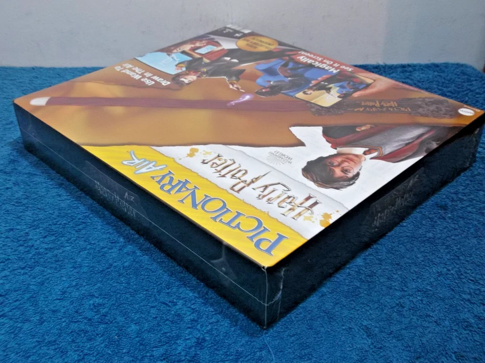 Mattel - Pictionary Air - Harry Potter Family Drawing Game - New & Sealed - Image 3 of 4