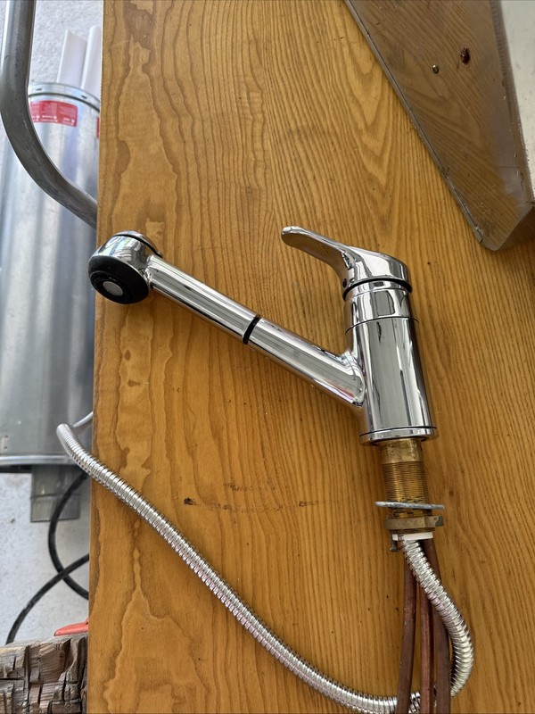 GREENS TAPWARE Chrome Kitchen Faucet Single Handle Pull 