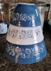 Vtg Pyrex Blue & White Set of 3 Colonial Mist Nesting Mixing Bowls 401 402 403