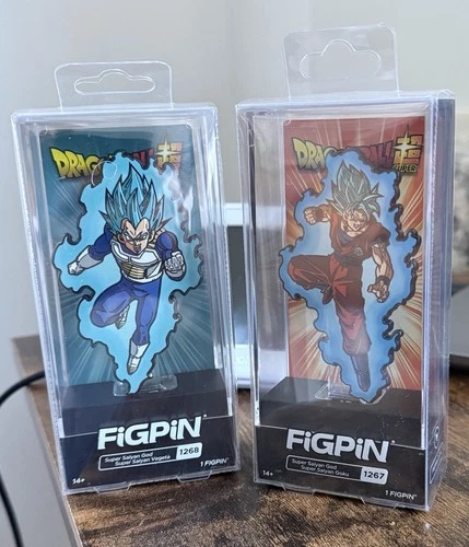 Super Saiyan God Super Saiyan Goku & Vegeta Figpins 1267/1268 - NEW & LOCKED