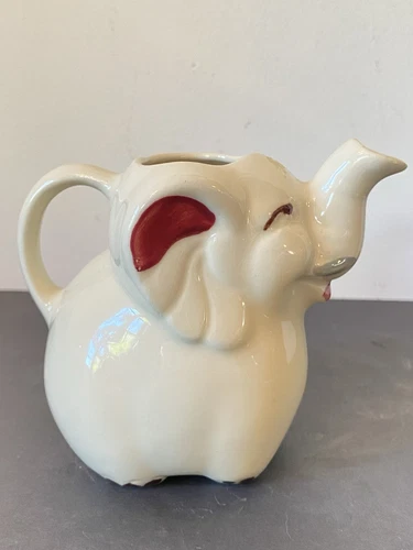 Vintage 1940s Shawnee Elephant Creamer 5" Tall Ceramic Pottery EXC CONDITION