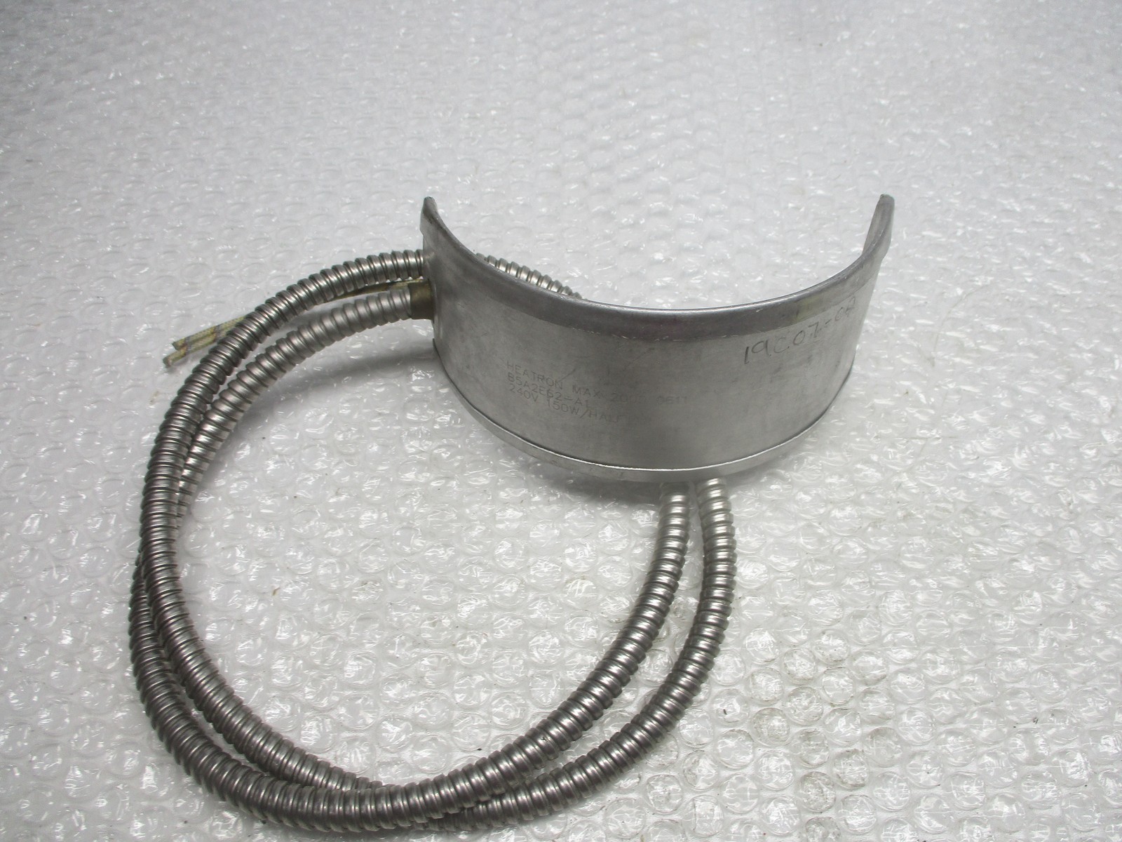 HEATRON B5A2E62-A1 BAND HEATER UNMP