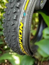 Pirelli Scorpion Yellow Logo E-MTB S 27.5x 2.6 Hyperwall (65-584) Folding