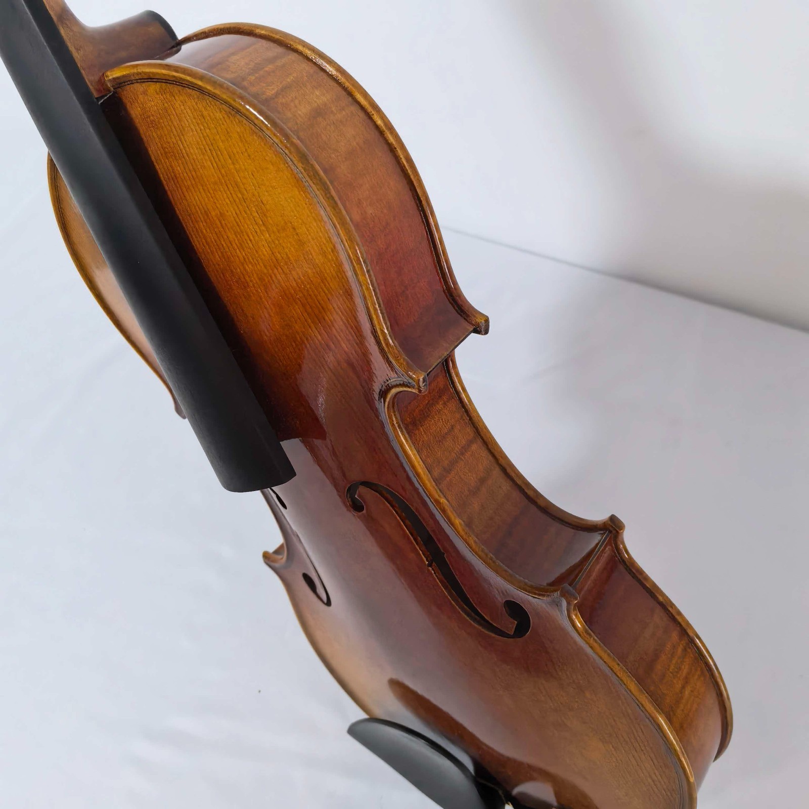 Stradivarius Model 4/4 Handmade Violin with Case and Bow (Tarrif free to USA)