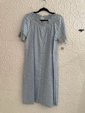 vintage nwt house dress nightgown robe blue short sleeve snap floral smocked