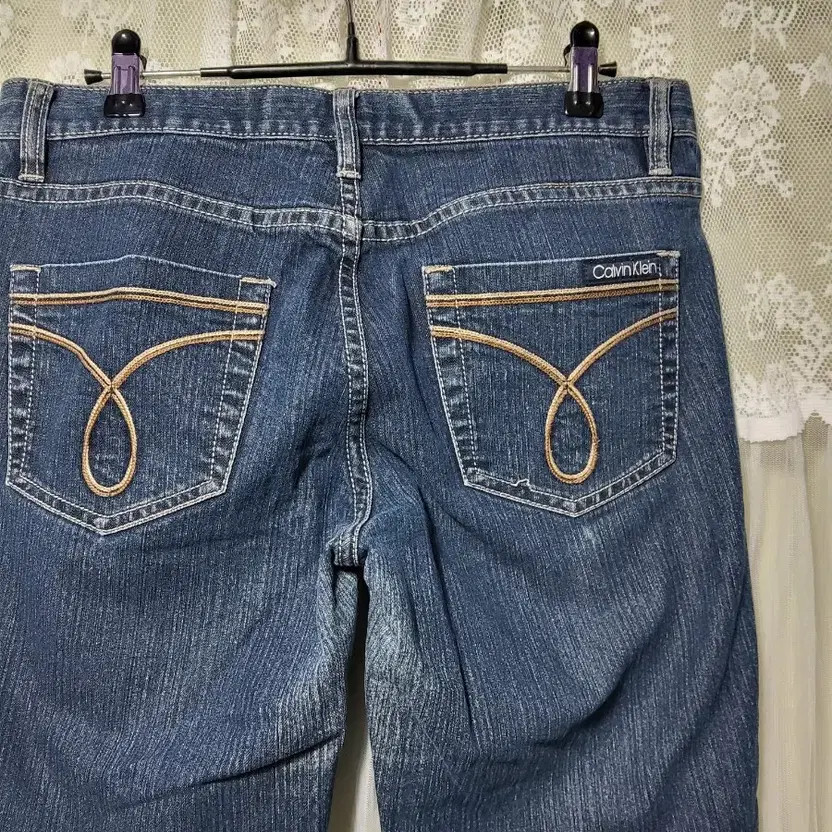 Calvin Klein Women's Dark Blue Jeans Size 28/6 Classic Fit thumbnail 6