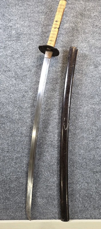 Muromachi period- Sue-Bizen Samurai Sword With Lacquer Saya