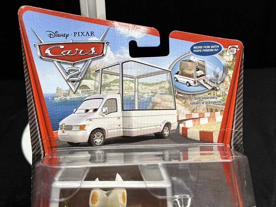 Disney Pixar Cars 2 Popemobile Deluxe diecast #9 Mattel 2010 Foto 3 de 4
