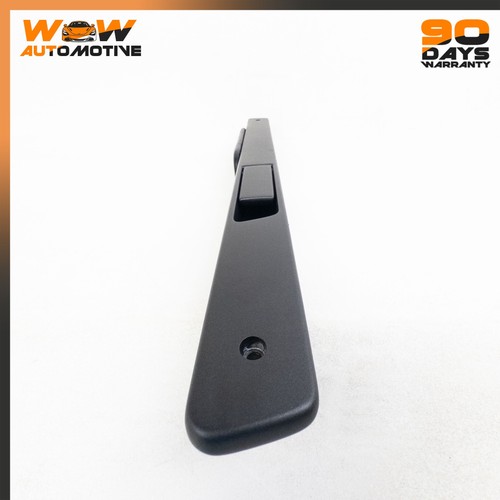 06-16 ASTON MARTIN V8 VANTAGE FRONT RIGHT INTERIOR DOOR PANEL ARMREST COVER OEM - Picture 9 of 12