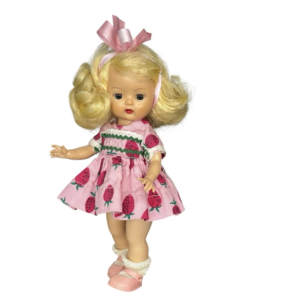 Muñecas Nancy Ann Storybook Muffie 8" años 50 pierna recta caminante de colección Foto 3 de 4